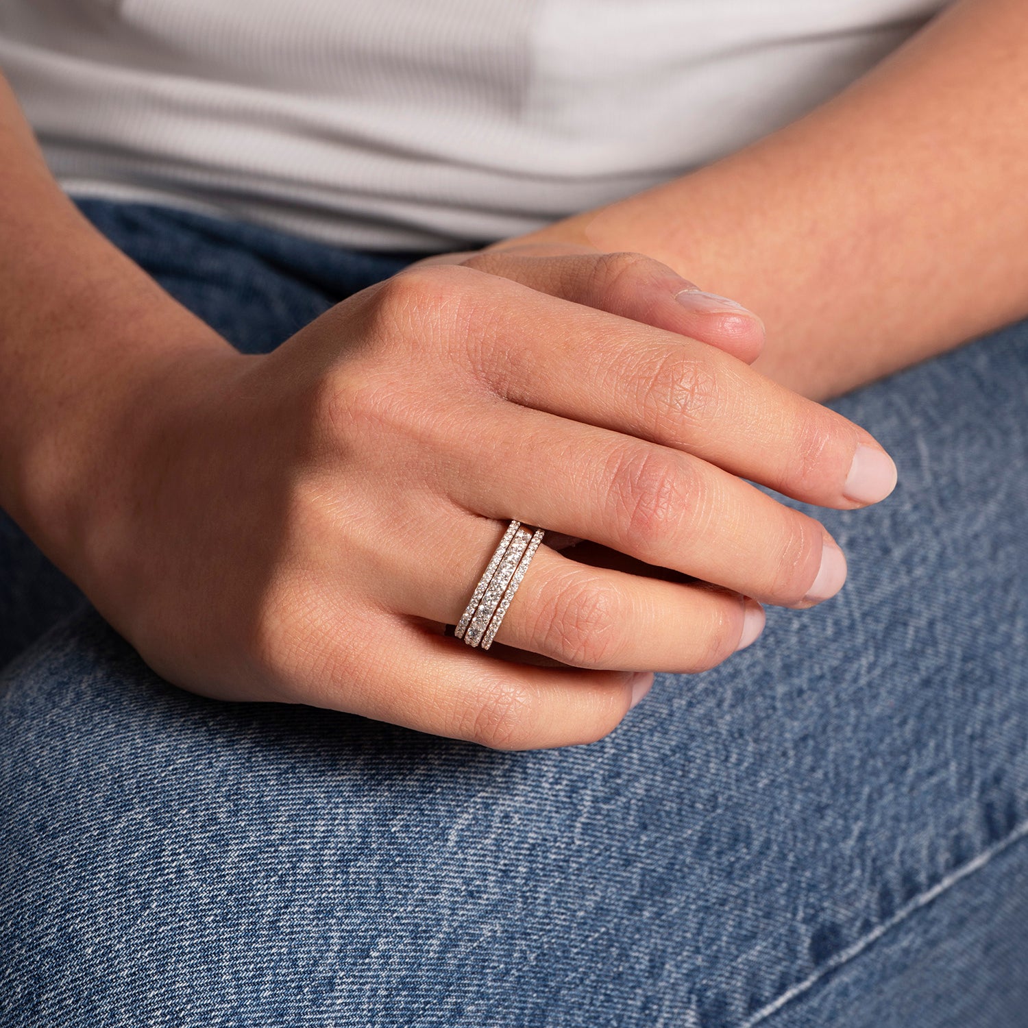 Paved I ring | White Gold