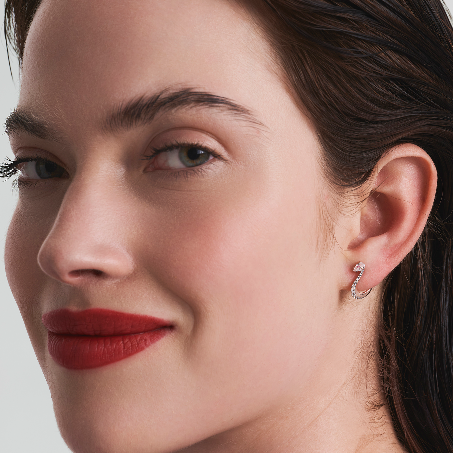 Nova Pair of Earrings | Pear Diamonds & Diamonds