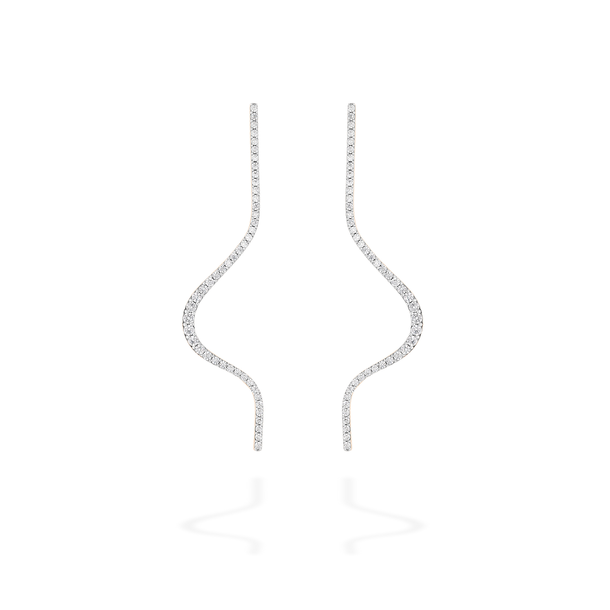 A pair of transformable jewel brooch-earrings featuring an ingenious mechanism that allows the posts to retract or extend, ensuring a secure and comfortable wear whether styled on the ear or as a brooch. These fine jewelry pieces are crafted in 18k gold and set with natural diamonds. Its curves evoke caustic light, where water and light meet.
