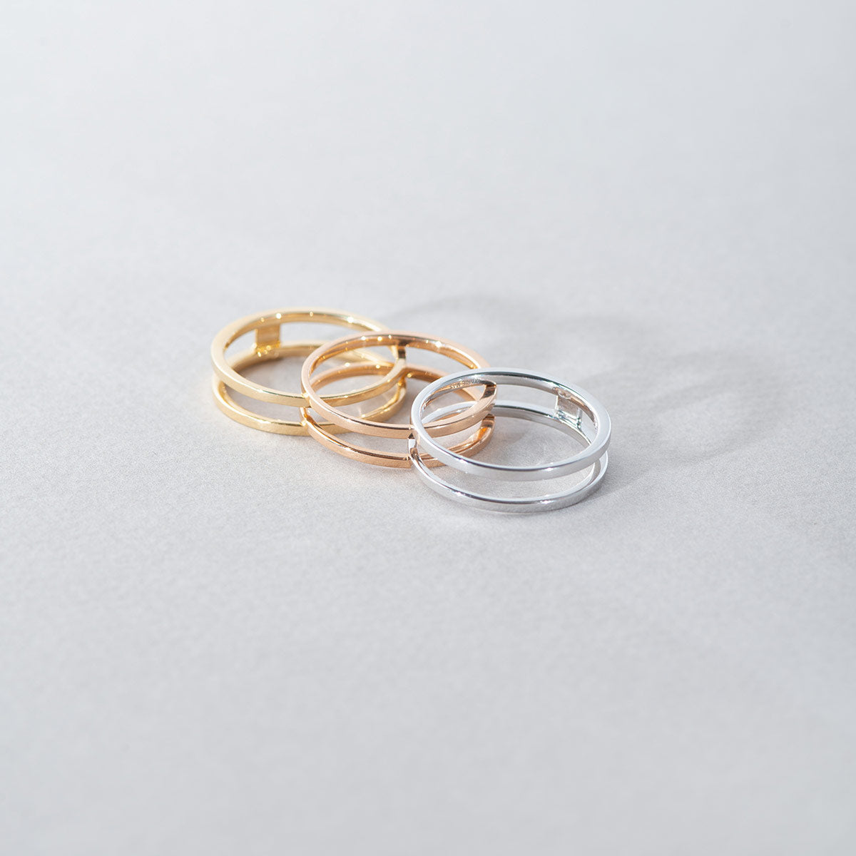 U Ring | Yellow Gold