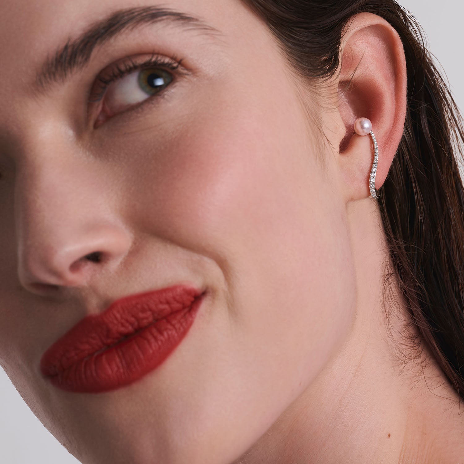 Single Nova Ear Jewel | Pearl & Diamonds