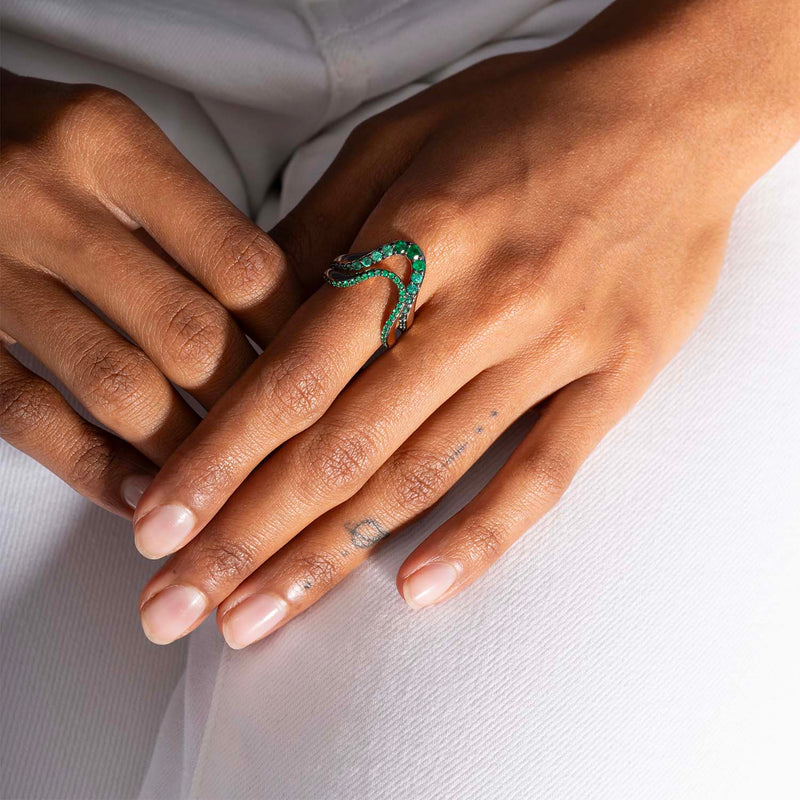 Aura Ring | Half pavé, rose gold & emeralds