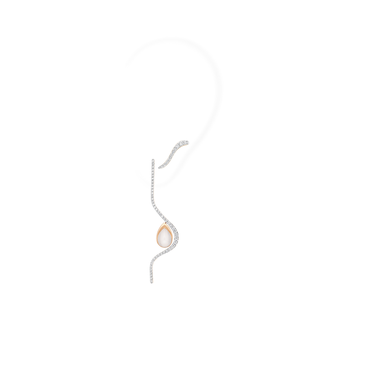 A set of three transformable jewels, brooch-earrings pieces. Crafted in 18k gold, they are set with natural diamonds or white moonstone. The white moonstone piece can be attached to the long earring thanks to an ingenious system. 
