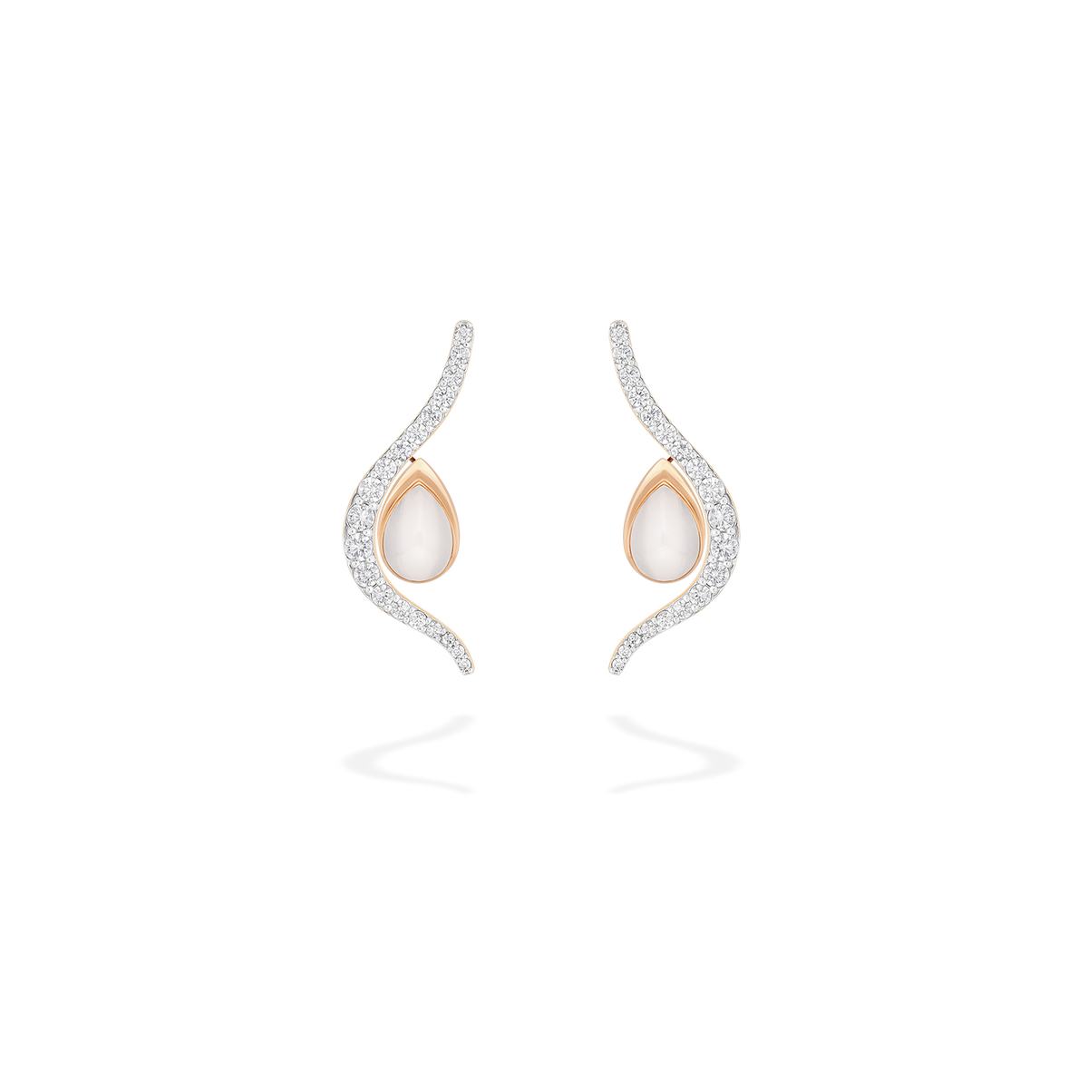 Transformable brooch-earrings. The set is composed of four pieces : two undulating diamonds lines and two drop set with pear-shape white moonstones. They can be worn detached or attached as here. They are crafted in 18k rose gold.