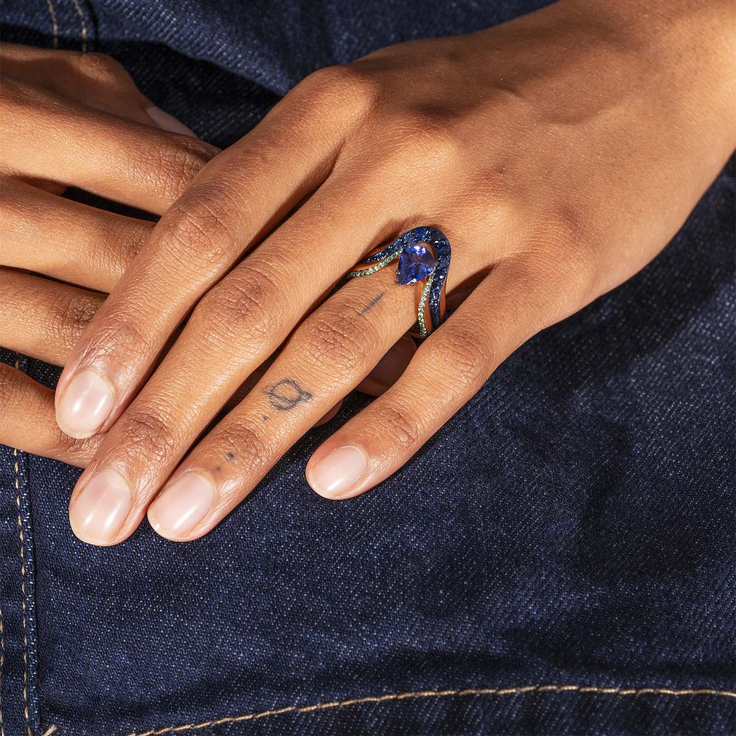 Aura Ring | Half pavé, emeralds with pear Tanzanite